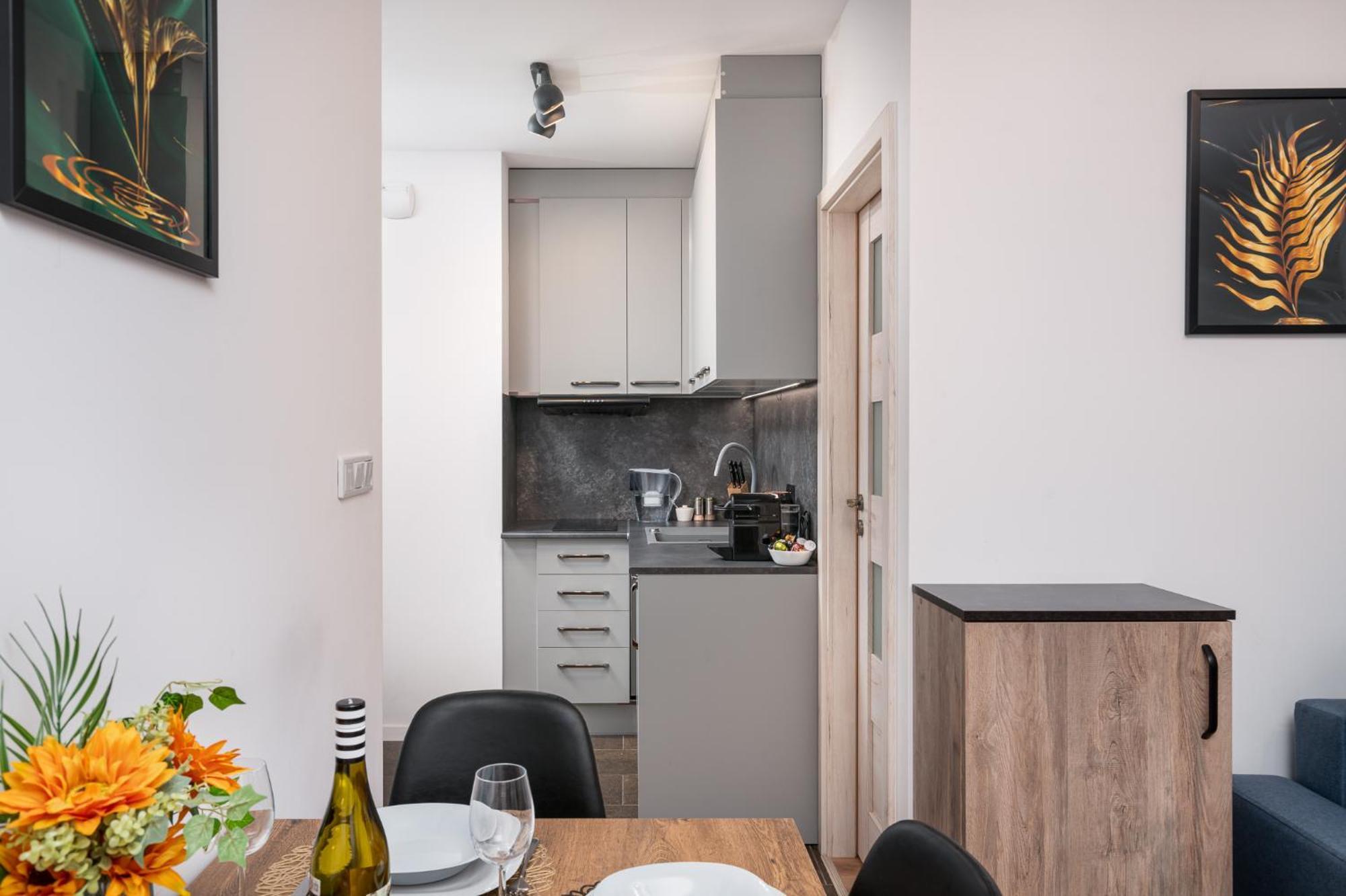 Apartwro 3Th - Apartament Przy Dworcu Glownym Pkp, Balkon, Garaz, Rowery Wrocław Extérieur photo